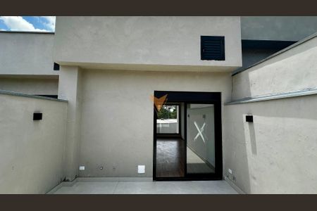 7_photo/94cfaaa61d.95d0206ebe4a0c26-ATLAS-39252bf6-bb30-443b-ac73-fa4f3fdb09bd.jpg de casa à venda com 2 quartos, 125m² em Parque Frondoso, Cotia