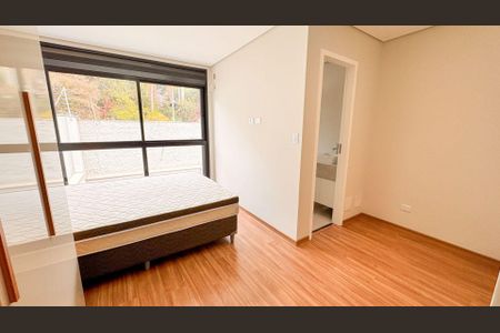 43_photo/94cfaaa64d.7e2ea02b9085bf9d-ATLAS-4138d298-46e9-44ed-9414-c1addd7041a0.jpg de casa à venda com 2 quartos, 125m² em Parque Frondoso, Cotia