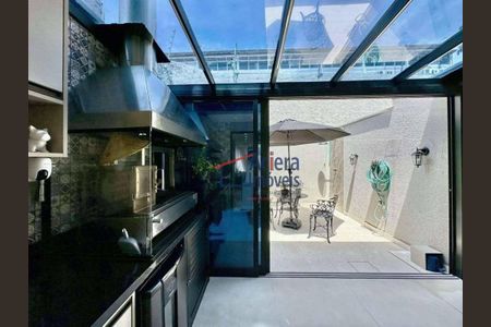 2_photo/94cfaaa64d.d3dab73e8ea1861c-ATLAS-d4410b08-29d5-413c-a483-2ca9992b65c5.jpg de apartamento à venda com 3 quartos, 169m² em Parque Frondoso, Cotia