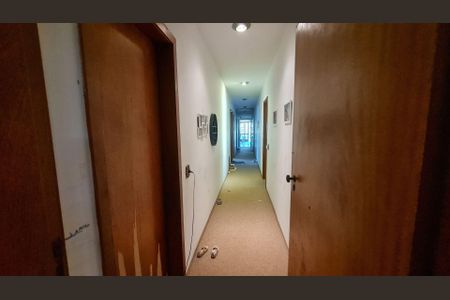 27_photo/94cfaaa6b3.d4ace3ebaa1452e8-ATLAS-ace3201f-97d1-4f37-bca5-49e3cfe96e2c.jpg de casa à venda com 5 quartos, 756m² em Vila Santo Antônio, Cotia