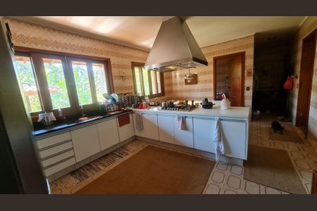 21_photo/94cfaaa6b3.d4ace3ebaa1452e8-ATLAS-d9329d1e-3308-4006-b59f-b8d7301a2b36.jpg de casa à venda com 5 quartos, 756m² em Vila Santo Antônio, Cotia