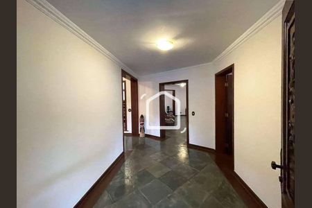 2_photo/94cfaaa6bb.2f15d505e37c7ac5-ATLAS-933ba96f-87d1-4464-b764-50411b5e28d8.jpg de casa à venda com 4 quartos, 743m² em Granja Viana, Cotia