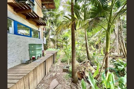 12_photo/94cfaaa6bb.7bf9fc4f4cf087e9-ATLAS-3d890161-5320-45e6-917b-db32a7ec3be9.jpg de casa à venda com 1 quarto, 35m² em Granja Viana, Cotia