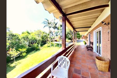 3_photo/94cfaaa6f1.638ecf6643705854-ATLAS-913d90b9-42b1-4868-a57f-be1bcfefdfa8.jpg de casa para alugar com 3 quartos, 303m² em Granja Viana, Cotia