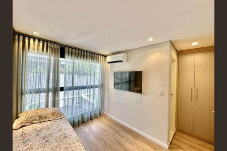 2_photo/94cfaaa7b5.b60f5a7682bed42c-ATLAS-27011801-e217-47a7-ab5b-afdf0b6e99f8.jpg de apartamento à venda com 2 quartos, 169m² em Parque Frondoso, Cotia