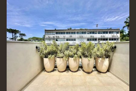 6_photo/94cfaaa7b5.b60f5a7682bed42c-ATLAS-db10ae8c-dfe2-49fc-bdc1-ae6573dea61b.jpg de apartamento à venda com 2 quartos, 169m² em Parque Frondoso, Cotia