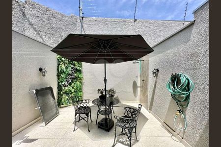 4_photo/94cfaaa7b7.dd810fae21d85007-ATLAS-143ece90-ecb3-49ac-afe2-b625bfe2c1a3.jpg de casa à venda com 2 quartos, 125m² em Parque Frondoso, Cotia