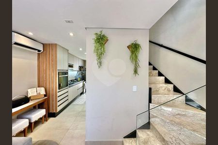 8_photo/94cfaaa7b7.dd810fae21d85007-ATLAS-444dfbc8-851c-4dfc-b1ae-fd81a522fa6d.jpg de casa à venda com 2 quartos, 125m² em Parque Frondoso, Cotia