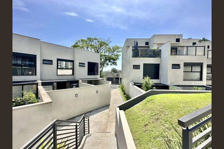 13_photo/94cfaaa7b7.dd810fae21d85007-ATLAS-bfdecc26-437a-4d76-9d0c-e6c7eb731819.jpg de casa à venda com 2 quartos, 125m² em Parque Frondoso, Cotia