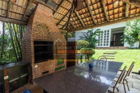 9_photo/94cfaaa7f9.23351eba74f1df34-ATLAS-38de65d7-a12f-486e-ab3d-105fab264e89.jpg de casa para alugar com 3 quartos, 456m² em Parque Frondoso, Cotia