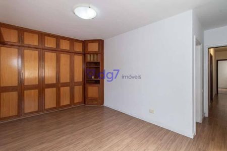 5_photo/94cfaaa7f9.66b5b8821f161eb4-ATLAS-2dea0cfb-3a86-4578-b177-cbaa886c313a.jpg de casa à venda com 3 quartos, 456m² em Parque Frondoso, Cotia