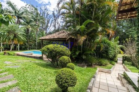 7_photo/94cfaaa7f9.66b5b8821f161eb4-ATLAS-3898f65f-06cc-402d-a2da-caf5e8ebcc06.jpg de casa à venda com 3 quartos, 456m² em Parque Frondoso, Cotia