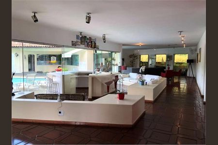 5_photo/94cfaaa801.8e14c5f9c2788e57-ATLAS-5113f71d-fdbc-4e8b-8864-e3cecb0196f6.jpg de casa à venda com 4 quartos, 578m² em Granja Viana, Cotia