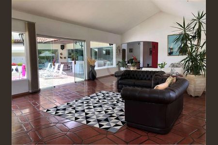 6_photo/94cfaaa801.8e14c5f9c2788e57-ATLAS-8cae9322-4a3d-420d-98df-1faaf29e0a52.jpg de casa à venda com 4 quartos, 578m² em Granja Viana, Cotia