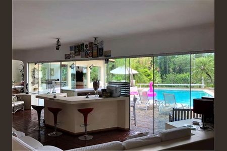 8_photo/94cfaaa801.8e14c5f9c2788e57-ATLAS-9cf1a9e7-4e68-4c2c-b138-d5df7a95fcf4.jpg de casa à venda com 4 quartos, 578m² em Granja Viana, Cotia