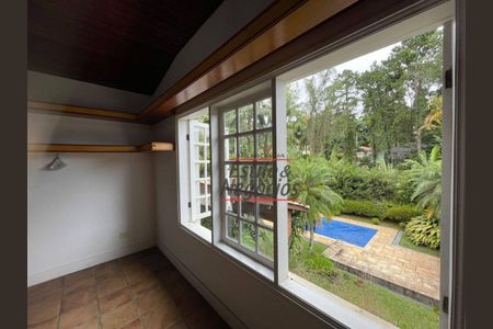 8_photo/94cfaaa805.98a2f1197ddc2320-ATLAS-3df926b8-829c-45e4-b245-7e2f60de2ddc.jpg de casa à venda com 5 quartos, 460m² em Granja Viana, Cotia