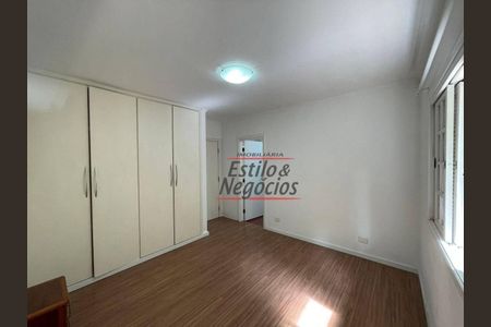 44_photo/94cfaaa805.98a2f1197ddc2320-ATLAS-eee7f5e2-71cb-431e-8f26-a77ed9fcc98a.jpg de casa à venda com 5 quartos, 460m² em Granja Viana, Cotia