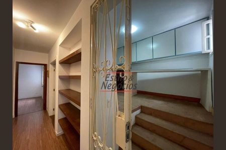 2_photo/94cfaaa805.98a2f1197ddc2320-ATLAS-fab9d3ac-b7ec-4c01-a820-3690c8a296e8.jpg de casa à venda com 5 quartos, 460m² em Granja Viana, Cotia