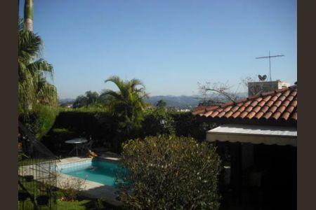 4_photo/94cfaaa80d.70d42bc12121e670-ATLAS-3be63a05-54ae-42e8-bf9c-ab5ea3900a17.jpg de casa à venda com 3 quartos, 550m² em Chácara Granja Velha, Cotia