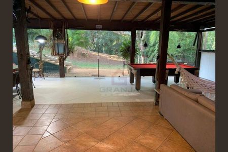 7_photo/94cfaaa861.b38ac4619dd2e4c9-ATLAS-40546946-dcc0-44dd-9056-6a21c3d2d8d9.jpg de casa à venda com 3 quartos, 474m² em Granja Viana, Cotia