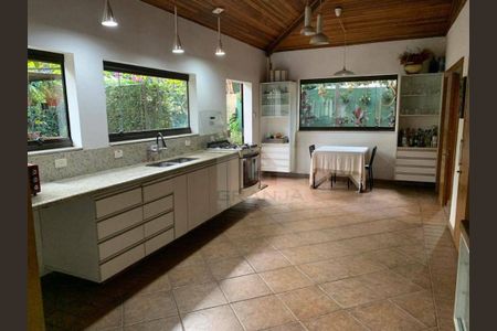 3_photo/94cfaaa861.b38ac4619dd2e4c9-ATLAS-95cecf48-602f-4d5b-b8e8-81ba3cea126a.jpg de casa à venda com 3 quartos, 474m² em Granja Viana, Cotia