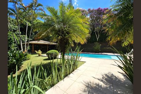 5_photo/94cfaaa933.ce0e127f29cc1409-ATLAS-57c115d8-7e9b-460d-87f9-c46b6cead933.jpg de casa para alugar com 3 quartos, 540m² em Granja Viana, Cotia