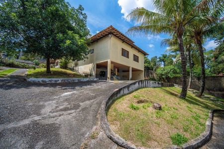 3_photo/94cfaaaab1.9f73e101bd22bb98-ATLAS-0f30f38e-e711-4edb-91e2-8271064142f5.jpg de casa de condomínio à venda com 4 quartos, 400m² em Chácara do Refúgio, Carapicuíba