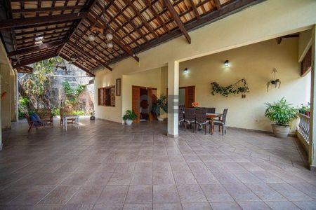 12_photo/94cfaaaab1.9f73e101bd22bb98-ATLAS-5ba46365-cf9e-484c-bf9b-48c5295b4bda.jpg de casa de condomínio à venda com 4 quartos, 400m² em Chácara do Refúgio, Carapicuíba