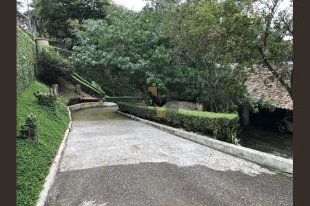 11_photo/94cfaaaab1.9f73e101bd22bb98-ATLAS-74e89690-892d-44a5-908a-60e3bbbbbc8a.jpg de casa de condomínio à venda com 4 quartos, 800m² em Jardim Marilu, Carapicuíba