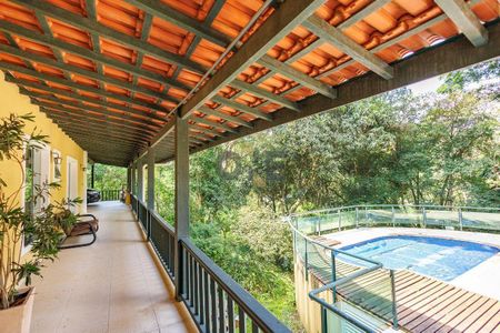 10_photo/94cfaaaab1.9f73e101bd22bb98-ATLAS-addd0dd5-075b-413e-8538-13f6fb588dfa.jpg de casa de condomínio à venda com 4 quartos, 450m² em Jardim Marilu, Carapicuíba