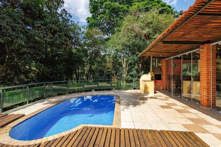 7_photo/94cfaaaab1.9f73e101bd22bb98-ATLAS-ba181c8d-d46f-4c4c-8046-8ea5cc6f587f.jpg de casa de condomínio à venda com 4 quartos, 450m² em Jardim Marilu, Carapicuíba