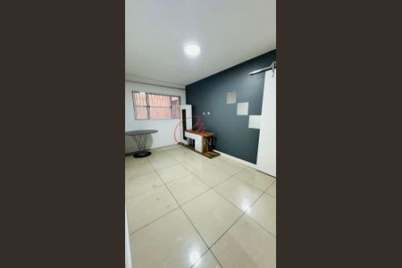 7_photo/94cfaaaac9.786ced69833e2489-ATLAS-3e5db837-7eac-4a48-99ae-e2772a8c87f8.jpg de apartamento para alugar com 1 quarto, 42m² em Granja Viana, Carapicuíba