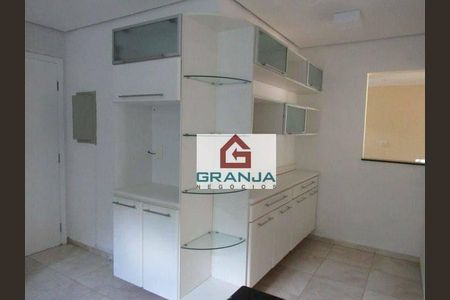 12_photo/94cfaaab0f.d98b7ca7e2b594eb-ATLAS-f3ce4184-4703-45b6-80ce-2d46e0fd900b.jpg de casa à venda com 3 quartos, 230m² em Chácara do Refúgio, Carapicuíba