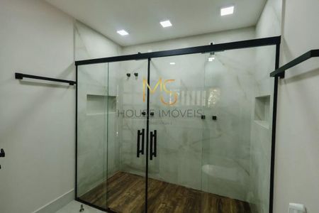 9_photo/94cfaaab61.ede97807c79d8329-ATLAS-d136cb1a-fa32-42be-84ee-4e93de6f3f41.jpg de casa de condomínio à venda com 4 quartos, 550m² em Granja Viana, Carapicuíba