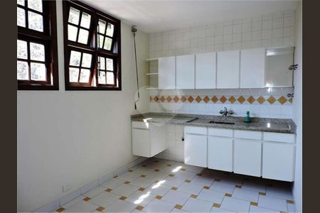 27_photo/94cfaaab63.2847f2e5ad033c01-ATLAS-48c0d54d-0d97-4762-a0f9-c9c99db4c999.jpg de casa à venda com 6 quartos, 550m² em Jardim Marilu, Carapicuíba