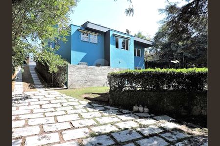 63_photo/94cfaaab63.2847f2e5ad033c01-ATLAS-b3efe001-4715-4fea-8a4c-6cdf1776f9bb.jpg de casa à venda com 6 quartos, 550m² em Jardim Marilu, Carapicuíba
