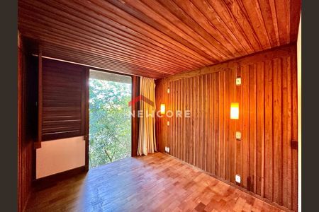 33_photo/94cfaaab77.93b8fa184532727f-ATLAS-810b80ed-c98a-4b34-b0ff-a08d6b764c8d.jpg de casa de condomínio à venda com 4 quartos, 260m² em Chácara do Refúgio, Carapicuíba