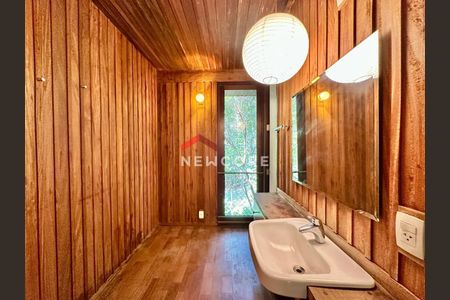 36_photo/94cfaaab77.93b8fa184532727f-ATLAS-ff6bddb7-2336-4d3b-ad9e-d4e834a9c31a.jpg de casa de condomínio à venda com 4 quartos, 260m² em Chácara do Refúgio, Carapicuíba