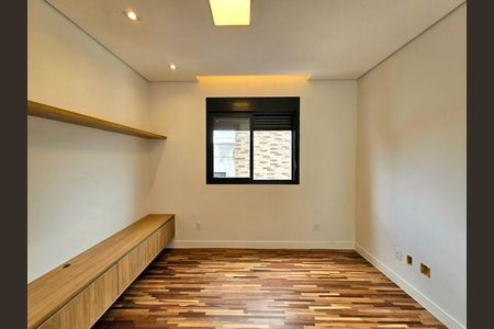 2_photo/94cfaaab77.f14d7a494a64fc38-ATLAS-f9d45e6f-e531-4a19-8b9a-d183d3d4d9c1.jpg de casa à venda com 3 quartos, 326m² em Chácara do Refúgio, Carapicuíba