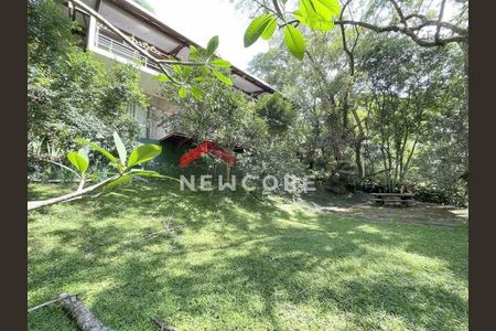 22_photo/94cfaaaba5.e182d30f96765f76-ATLAS-298f86b2-470b-4e85-999d-e39309d45d09.jpg de casa de condomínio à venda com 3 quartos, 380m² em Chácara do Refúgio, Carapicuíba