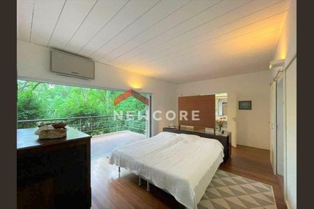 32_photo/94cfaaaba5.e182d30f96765f76-ATLAS-5750a87f-bef0-483d-93ac-edc7dd5e87a6.jpg de casa de condomínio à venda com 3 quartos, 380m² em Chácara do Refúgio, Carapicuíba