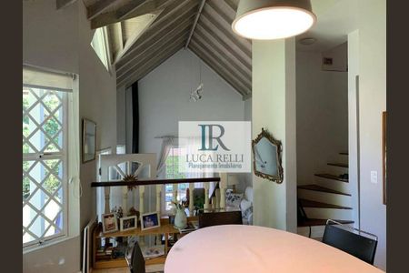 7_photo/94cfaaabaf.c71b337adc8ed6d8-ATLAS-2920e99a-3ee8-43ad-b6e1-65332fd37534.jpg de casa à venda com 3 quartos, 130m² em Chácara do Refúgio, Carapicuíba