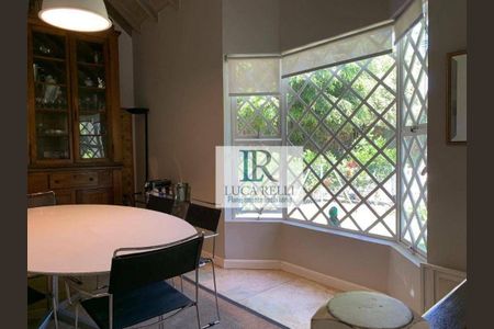 10_photo/94cfaaabaf.c71b337adc8ed6d8-ATLAS-4db27ea4-40b3-4bad-b706-353f6ee0ea7d.jpg de casa à venda com 3 quartos, 130m² em Chácara do Refúgio, Carapicuíba