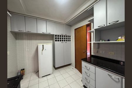 4_photo/94cfaaabb3.18d35e9b3b089d06-ATLAS-6fce0690-2fe8-459f-9adb-b52b52d76753.jpg de casa de condomínio à venda com 3 quartos, 212m² em Chácara do Refúgio, Carapicuíba