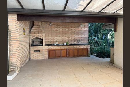 10_photo/94cfaaabb3.18d35e9b3b089d06-ATLAS-7a280180-7d35-4e83-9139-a173921598ce.jpg de casa de condomínio à venda com 3 quartos, 212m² em Chácara do Refúgio, Carapicuíba