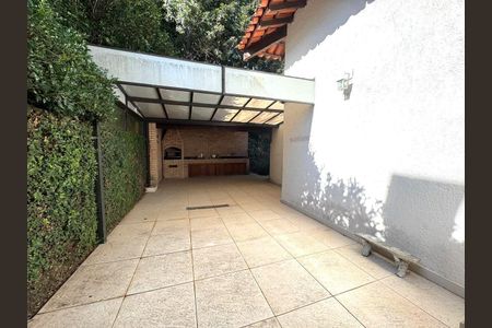 6_photo/94cfaaabb3.18d35e9b3b089d06-ATLAS-db329fd6-c5d7-422a-afff-dab0f5a12d26.jpg de casa de condomínio à venda com 3 quartos, 212m² em Chácara do Refúgio, Carapicuíba