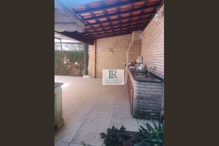 57_photo/94cfaaabb3.3733801fa0a658db-ATLAS-9095b091-4d76-41b6-b263-63d1502abd8a.jpg de casa para alugar com 3 quartos, 222m² em Chácara do Refúgio, Carapicuíba