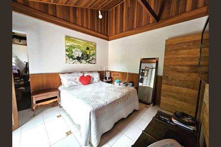 4_photo/94cfaaac41.d94908c5e3eb3846-ATLAS-09c87319-4f32-4c45-921c-d67bef019aa6.jpg de casa à venda com 3 quartos, 250m² em Granja Viana, Cotia