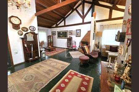 10_photo/94cfaaac41.d94908c5e3eb3846-ATLAS-9fb109e9-44e4-44c3-b50f-4f1af3a57d96.jpg de casa à venda com 3 quartos, 250m² em Granja Viana, Cotia