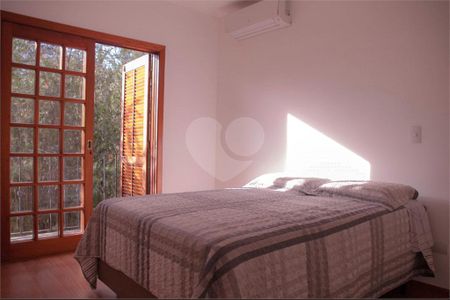 5_photo/94cfaaac51.5564e16b2c01dcfa-ATLAS-ca4274a7-73dd-4889-b333-0433409f7562.jpg de casa à venda com 4 quartos, 389m² em Granja Viana, Cotia